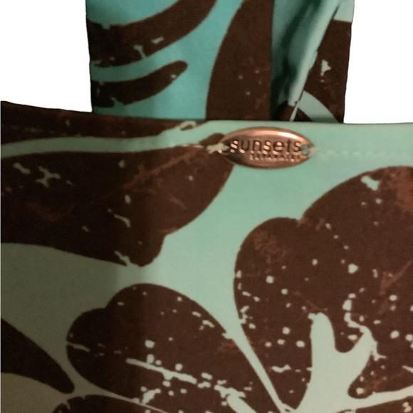 Sunsets Hawaiian Print String Bikini. Diane’s Bikini Shop Huntington Beach, CA - Picture 5 of 10